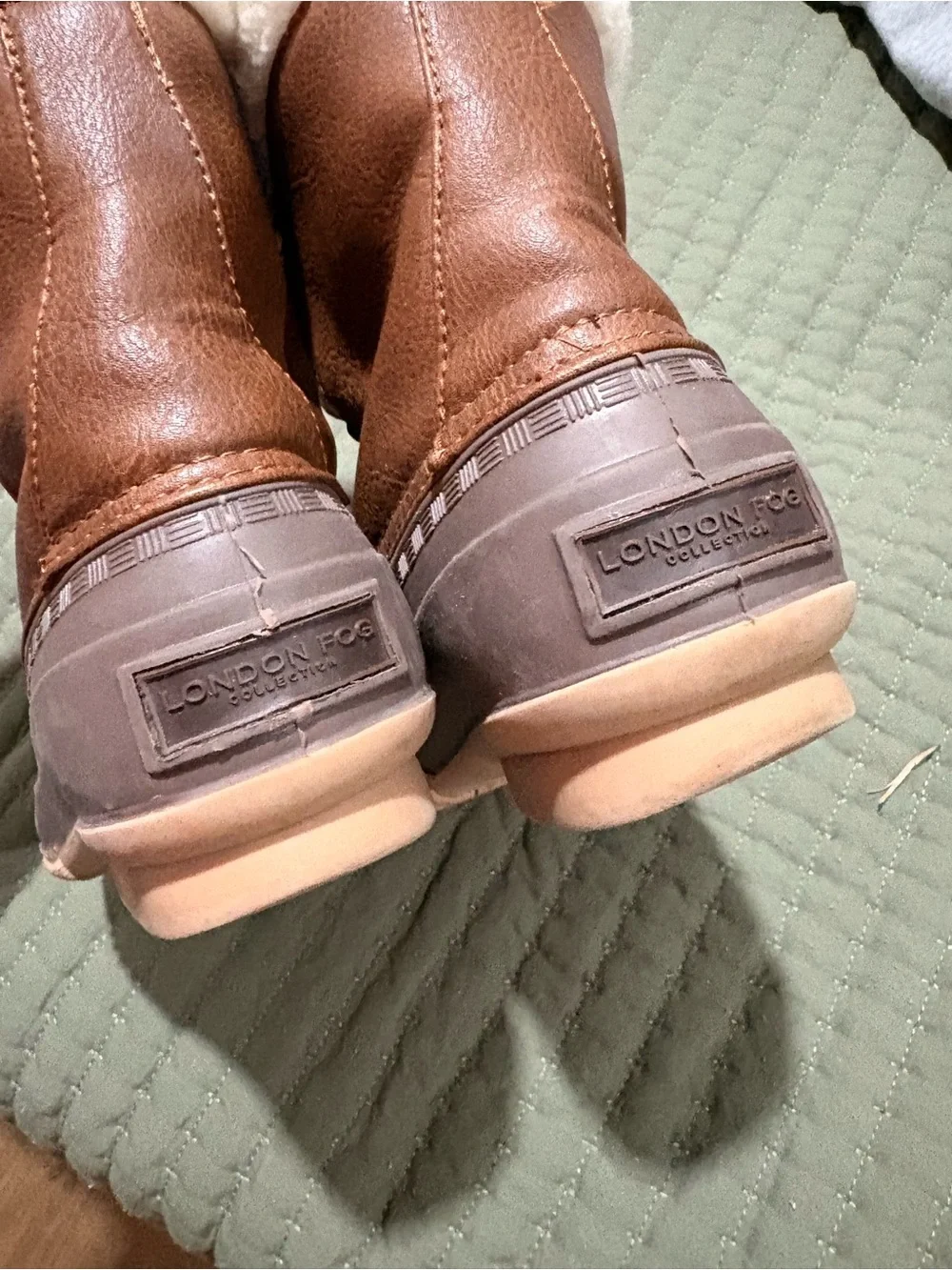 London Fog Brown Sherpa-Lined Lace-Up Boots